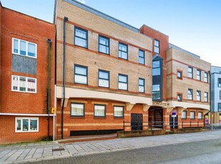 2 bedroom apartment for sale in Back Of The Walls, Southampton, SO14