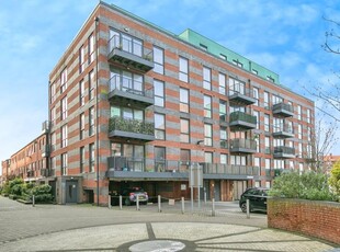 2 bedroom apartment for sale in Barnard Square, Ipswich, IP2