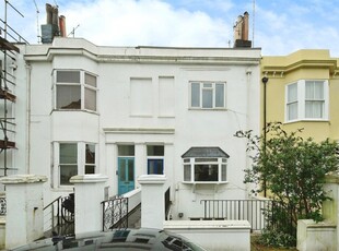 2 bedroom apartment for sale in Bath Street, Brighton, BN1
