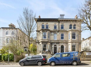 2 bedroom apartment for sale in Buckingham Road, Brighton & Hove, BN1 3RH, BN1