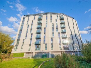2 bedroom apartment for sale in Century Tower, Shire Gate, Chelmsford, CM2