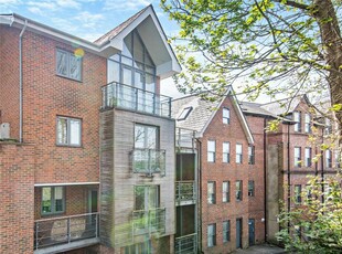 2 bedroom apartment for sale in Chilcomb Place, Highcliffe Road, Winchester, Hampshire, SO23