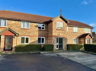 2 bedroom apartment for sale in Earlsfield Drive, Chelmsford, CM2