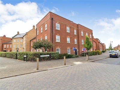 2 bedroom apartment for sale in Greenkeepers Road, Great Denham, Bedford, MK40