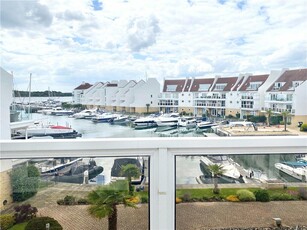 2 bedroom apartment for sale in Lake Avenue, Poole, Dorset, BH15