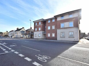 2 bedroom apartment for sale in London Road, Gloucester, Gloucestershire, GL1
