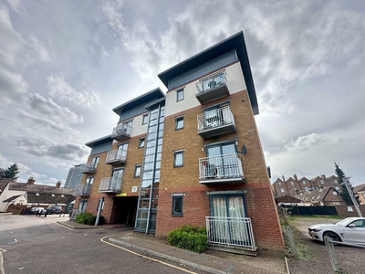 2 bedroom apartment for sale in Merchants Court, Bedford, Bedfordshire, MK42 0AT, MK42