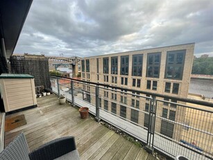 2 bedroom apartment for sale in Quayside Lofts, 58 Close, Newcastle Quayside, NE1