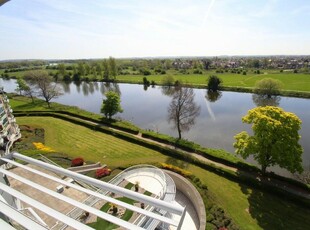 2 bedroom apartment for sale in River Crescent, Waterside Way, NG2