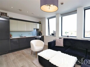 2 bedroom apartment for sale in Springfield Road, Chelmsford, CM2