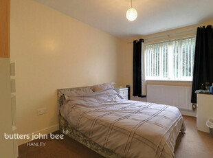 2 bedroom apartment for sale in Tudor Court. Stoke-on-trent ST6 3NW, ST6