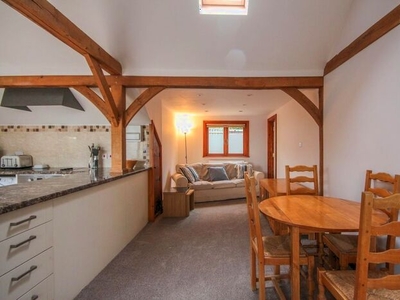 2 Bedroom Barn Conversion To Rent