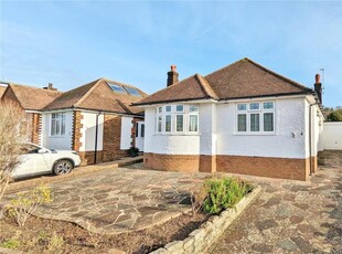 2 bedroom bungalow for sale in Aldwick Crescent, Worthing, West Sussex, BN14