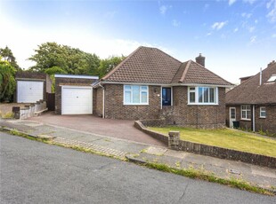 2 bedroom bungalow for sale in Sunnydale Close, Brighton, East Sussex, BN1