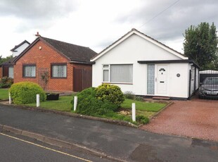 2 bedroom bungalow for sale in Sussex Gardens, Gloucester, GL3