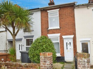 2 bedroom cottage for sale in Waveney Road, Ipswich, Suffolk, IP1