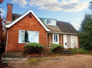 2 bedroom detached bungalow for sale in Allerton Road, Stoke-On-Trent, ST4