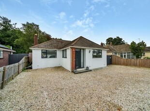 2 bedroom detached bungalow for sale in Ascot Road, Broadstone, BH18
