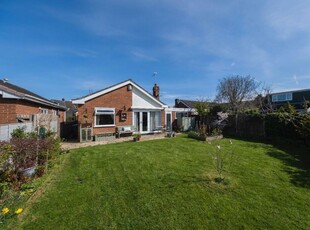 2 bedroom detached bungalow for sale in Gatesheath Drive, Upton, CH2