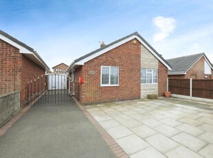 2 bedroom detached bungalow for sale in Kettering Drive, Eaton Park, Stoke-on-Trent, ST2