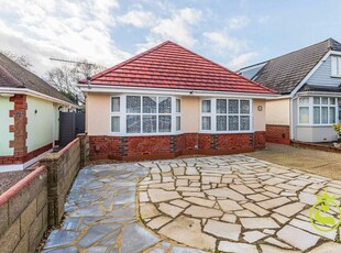 2 bedroom detached bungalow for sale in Mellstock Road, Oakdale, Poole BH15