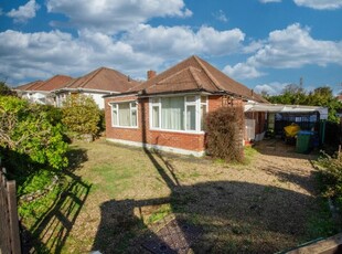 2 bedroom detached bungalow for sale in Shelley Road, Southampton, Hampshire, SO19