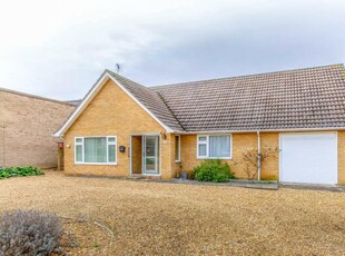 2 bedroom detached bungalow for sale in Westhawe, Bretton, Peterborough, PE3