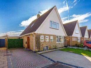 2 bedroom detached house for sale in Doone End, South Ferring, Worthing, West Sussex, BN12