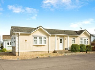 2 bedroom detached house for sale in The Firs, Fulbourn Old Drift, Cambridge, Cambridgeshire, CB1