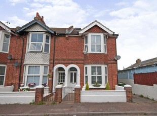 2 bedroom end of terrace house for sale in Fairlight Road, Eastbourne, BN22