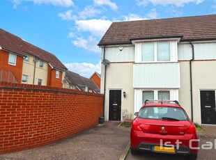 2 bedroom end of terrace house for sale in Pearl Square, Great Baddow, Chelmsford, CM2