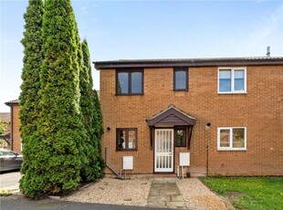 2 bedroom end of terrace house for sale in Speedwell Close, Cherry Hinton, Cambridge, CB1