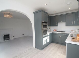 2 bedroom flat for rent in Trafalgar Court, Trafalgar Road, Harrogate, North Yorkshire, HG1