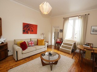 2 bedroom flat for sale in 31 The Avenue, Eastbourne, BN21
