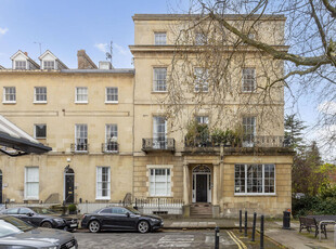 2 bedroom flat for sale in 4 Suffolk Place, Cheltenham, GL50