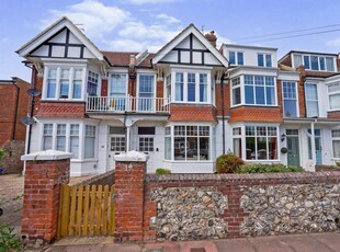 2 bedroom flat for sale in Bath Road, Worthing, BN11