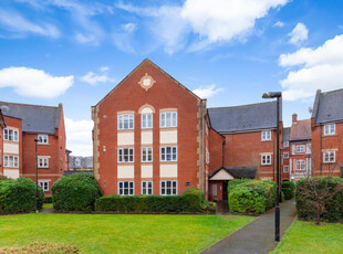2 bedroom flat for sale in Bennett Crescent Temple Cowley, OX4