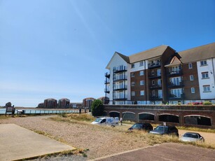 2 bedroom flat for sale in Bermuda Place, Sovereign Harbour South, Eastbourne, BN23