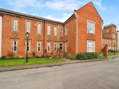2 bedroom flat for sale in Duesbury Court, Derby, DE3