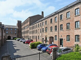2 bedroom flat for sale in The Tannery, Lawrence Street, York, YO10