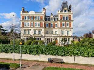 2 bedroom ground floor flat for sale in Molyneux Park Road, Molyneux Place Molyneux Park Road, TN4