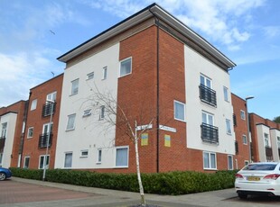 2 bedroom ground floor flat for sale in Siloam Place, Ipswich, Suffolk, IP3