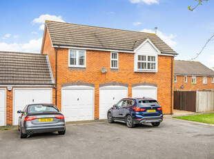 2 bedroom link detached house for sale in Sparrow Way, Greater Leys, Oxford, OX4