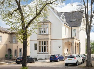 2 bedroom penthouse for sale in St. Georges Road, Cheltenham, GL50 3ED, GL50