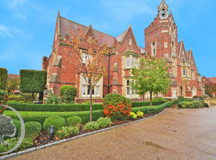 2 bedroom penthouse for sale in The Clock Tower, The Galleries, Brentwood, Essex, CM14