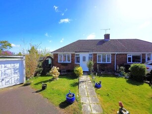 2 bedroom bungalow for sale in Avon Way, West End, Southampton, SO30