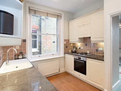 2 bedroom property to let in Widley Road London W9