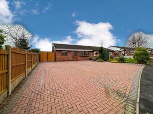 2 bedroom semi-detached bungalow for sale in Ketton Close, Wedgewood Farm, Stoke-on-Trent, ST6 , ST6