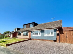 2 bedroom semi-detached bungalow for sale in Thoresby Avenue, Tuffley, Gloucester, GL4
