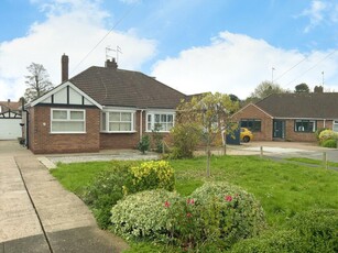 2 bedroom semi-detached bungalow for sale in Voases Close, Anlaby, Hull, HU10